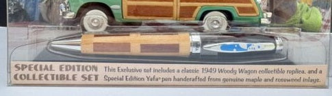 Acme 908-623 Yafa Pen & 1949 Woody Wagon Collectible Set Special Edition