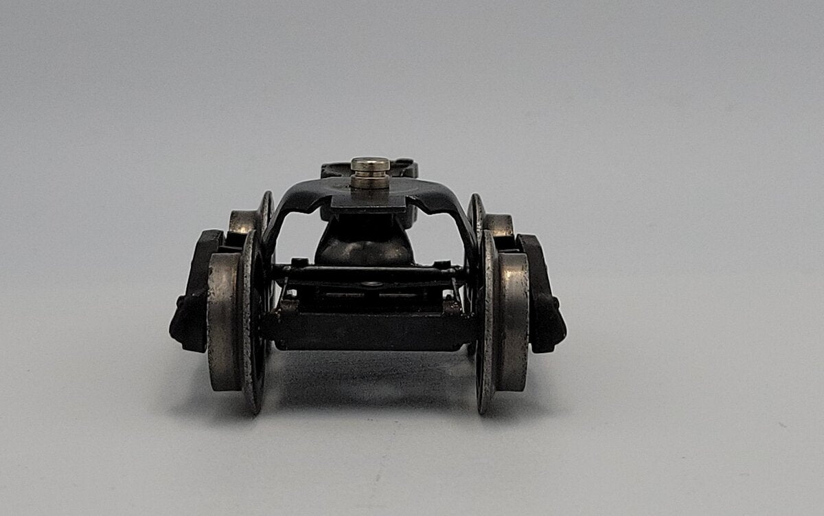 Lionel PT2X-5 Staple End Freight Car Operating Coupler Truck with Stud &Tab