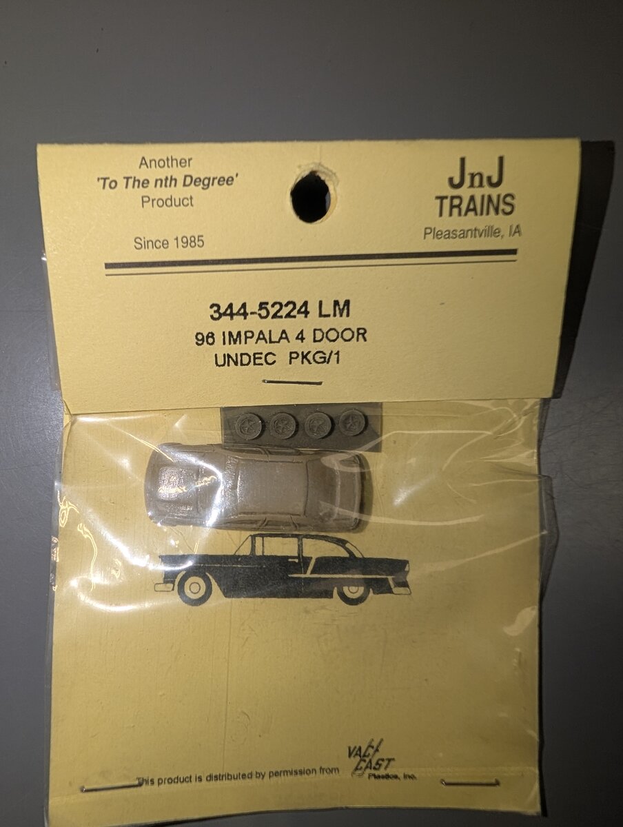 JnJ Trains 344-5224LM 1:87 Undecorated 1996 Impala 4 Door Sedan
