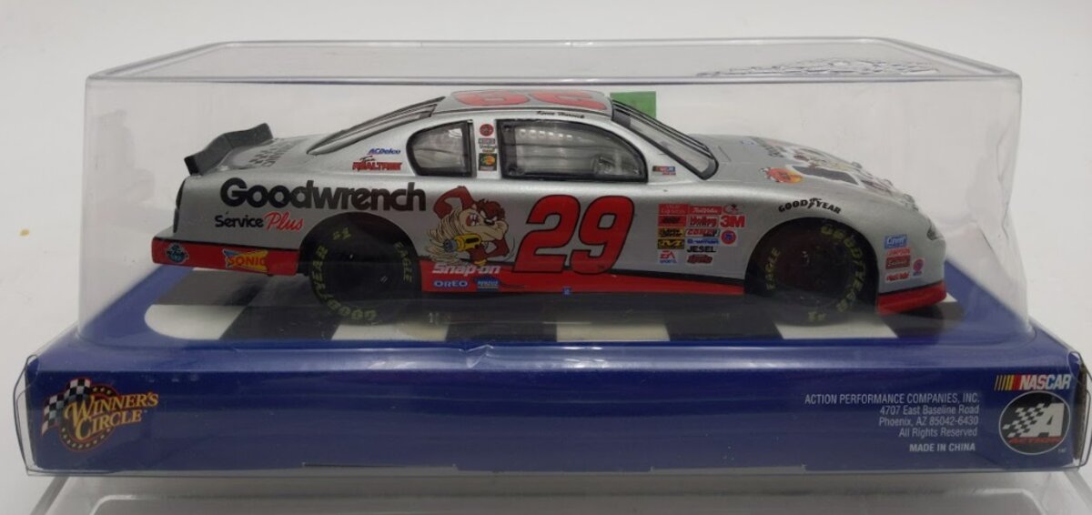 Winners Circle 30231 1:24 Goodwrench Kevin Harvick #29 Chevrolet Looney Tunes