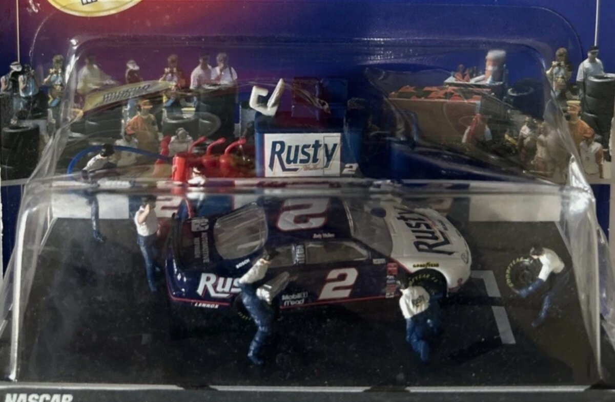 Hasbro 56412 1:64 Winners Circle 1998 NASCAR Pit Row Series Rusty Wallace