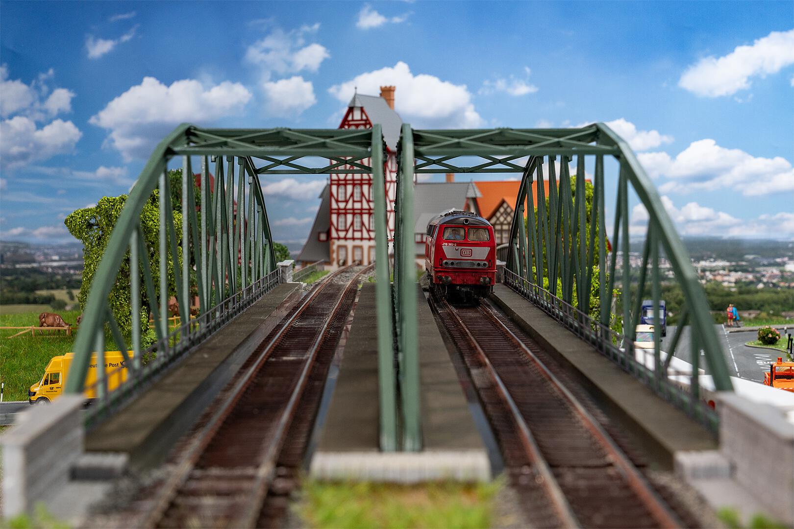 Faller 120507 HO 2- track Arch Bridge Building Kit