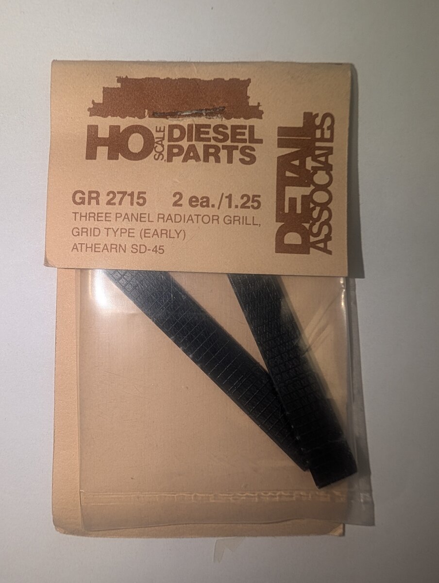 Detail Associates GR2715 HO Three Panel Radiator Grill Grid Type
