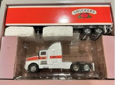 PEM M70508 1:64 Die Cast Smucker's Tractor Trailer Set