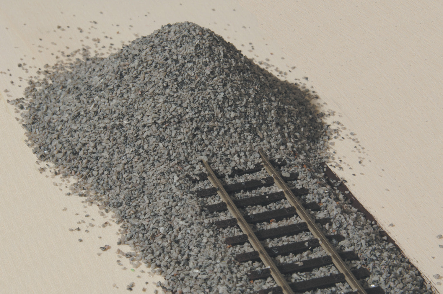 Piko 55713 HO 200 g Gray Ballast
