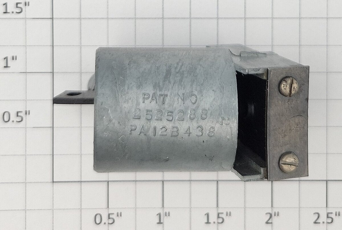 American Flyer XA12B438 Choo-Choo Smoke Unit Housing with Piston