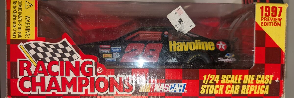 Racing Champions 09050 1:24 Die Cast Texaco Havoline #28 Stock Car