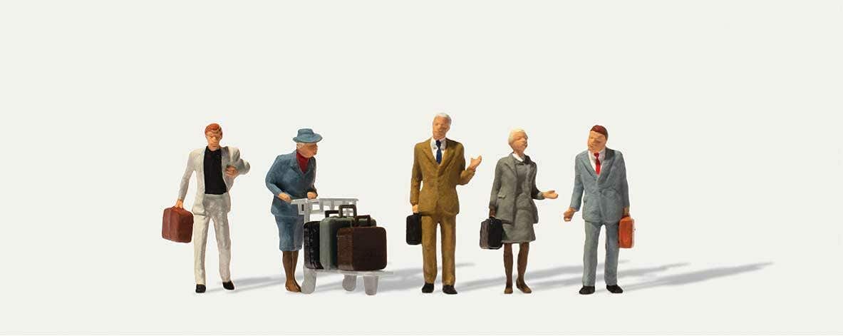 Merten 212536 HO On the Platform Figures (Set of 5)