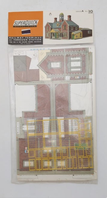 Superquick 10 OO & HO Gauge Series A Railway Terminus Station Model Kit