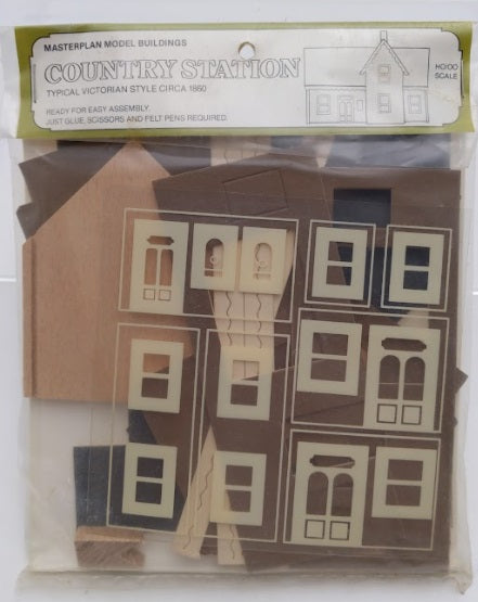 Acme 848218 OO / HO Scale Masterplan Model Country Station Building Kit