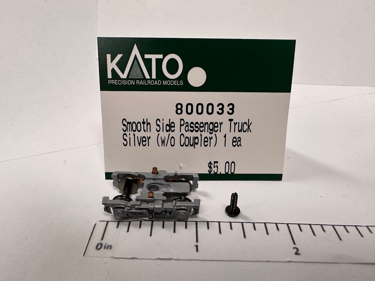 Kato 800033 N Smooth Side Passenger Silver Truck without Coupler