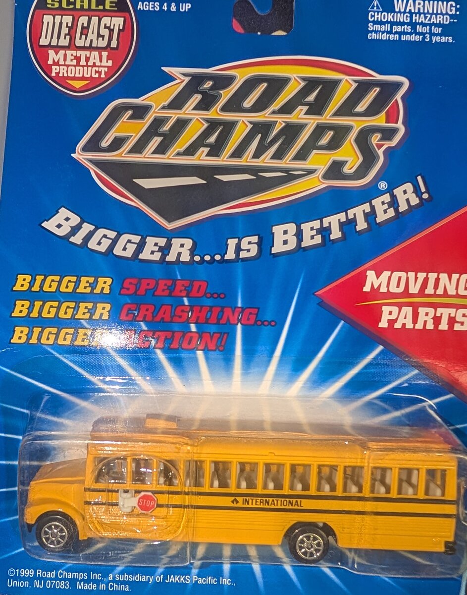 Road Champs 22000 1:64 Diecast Metal United States Postal Service Delivery Truck