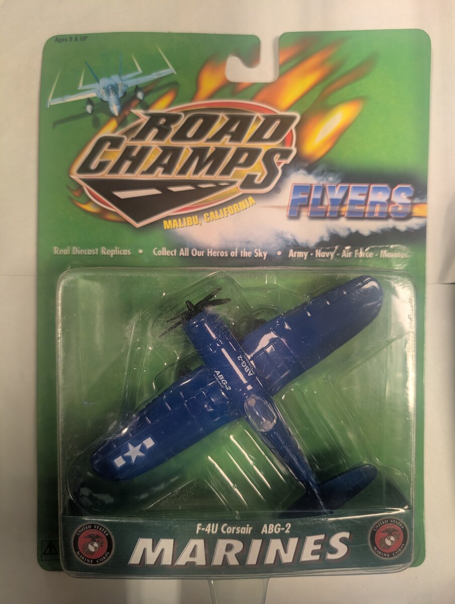 Road Champs 62400 1:64 Die Cast Flyers F-4U Corsair ABG-2 Marines