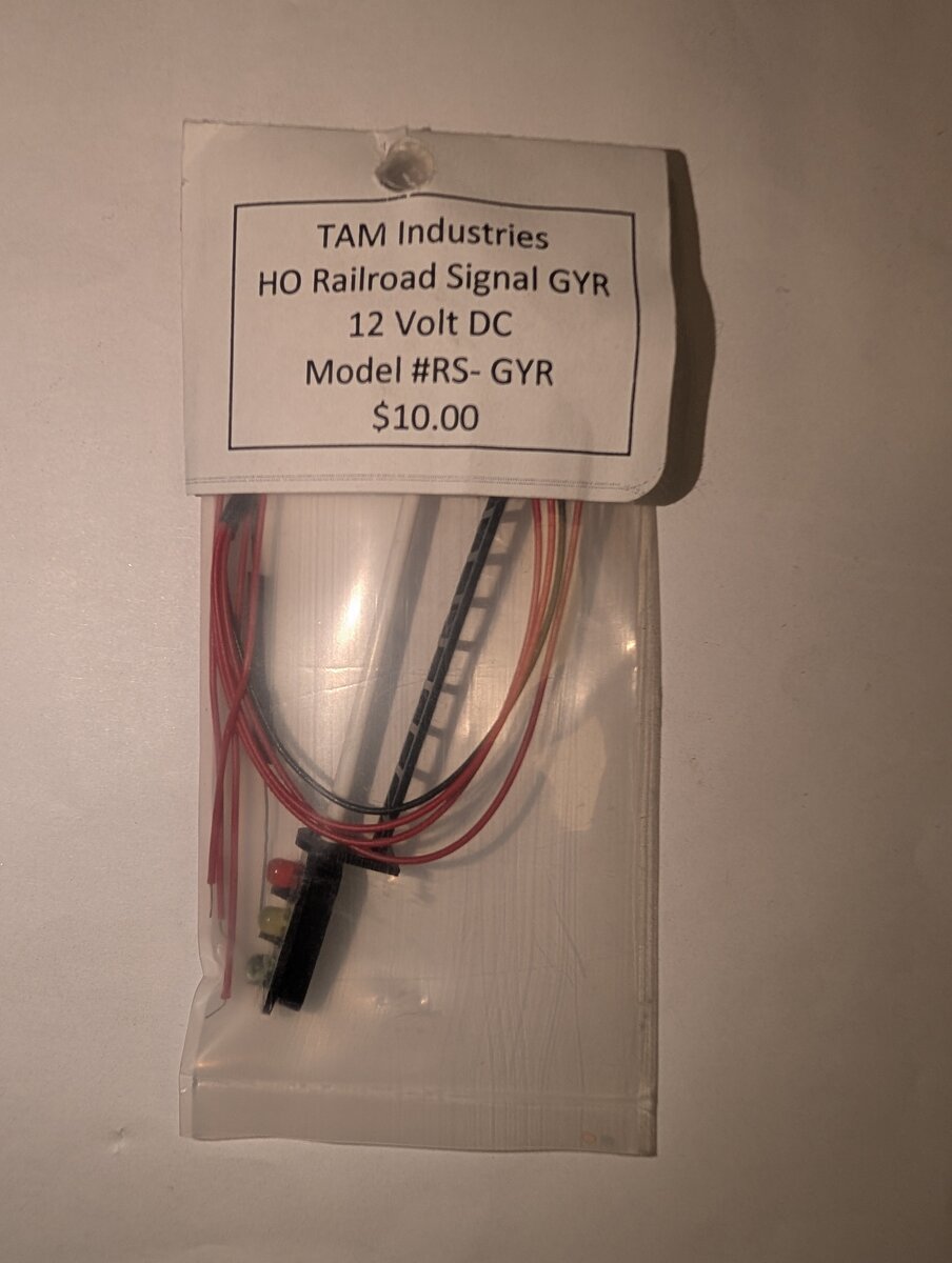 TAM Industries RS-GYR HO Railroad Signal GYR 12 Volt DC