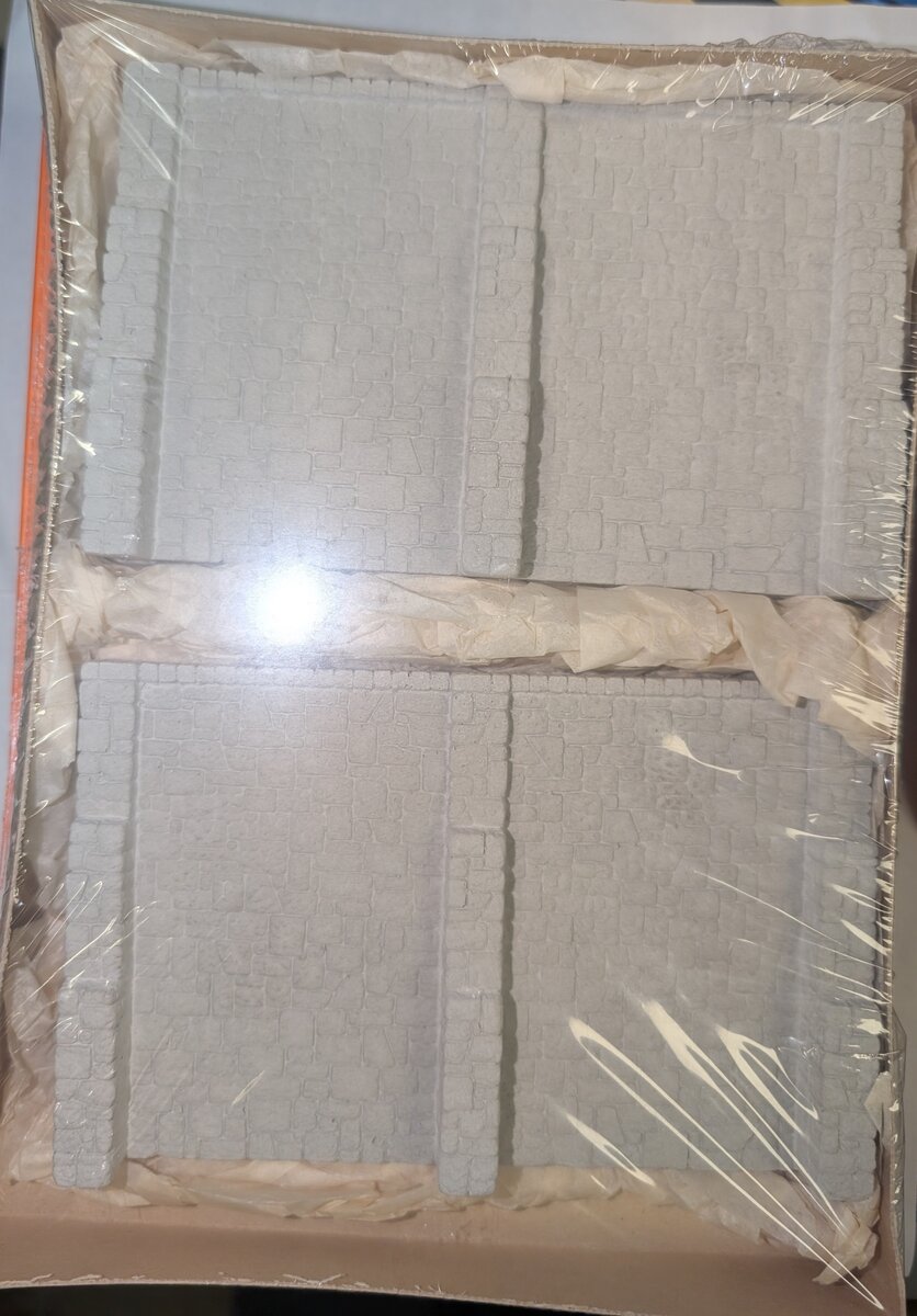 Juneco P-10 Random Stone Retaining Walls (1 Pair)