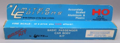 Limited Editions 7377 HO Basic Passenger Car Kit Articulated Chair '37 Daylight