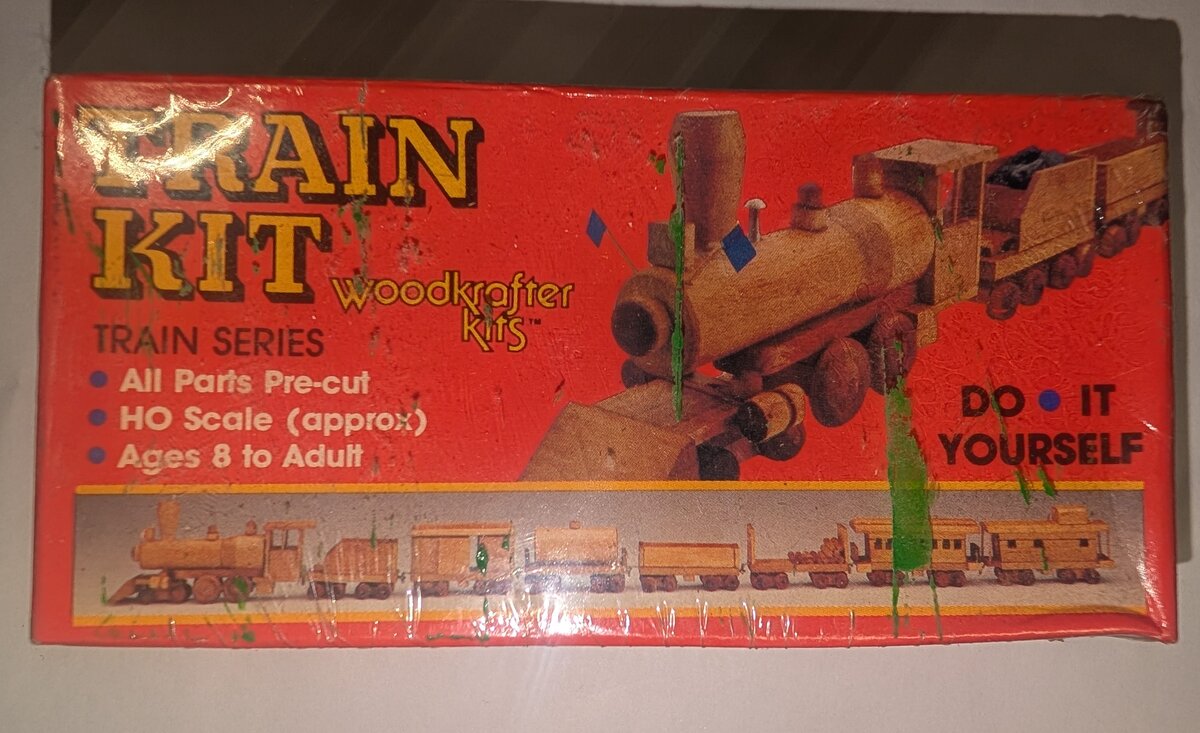 Acme 114 HO Scale Woodcrafter Do It Yourself Train Kit