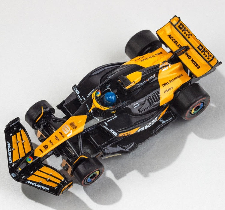 AFX 22104 HO Mega G+ Formula 1 McLaren F1 MCL38 #81 Oscar Piastri Slot Car