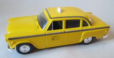 Ertl 2587 1:43 Scale Diecast Vintage Vehicles Yellow 1959 Checker Cab (No Logo)