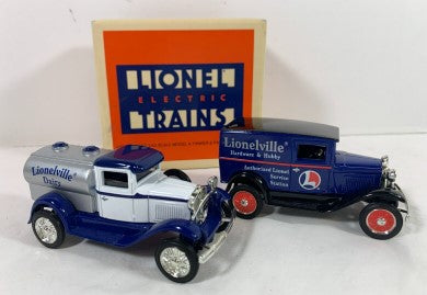 Eastwood 311500 1:43 Die Cast Lionelville Model A Tanker & Panel Delivery Set