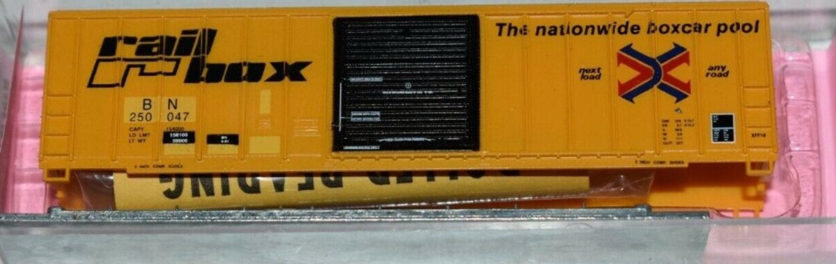 Roundhouse 8919 N Scale Railbox 50' Single Door Boxcar Road # May Vary Kit