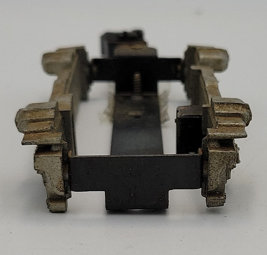 American Flyer XA13A802 Cast Silver Alco Operating Coupler Truck Frame/Collector