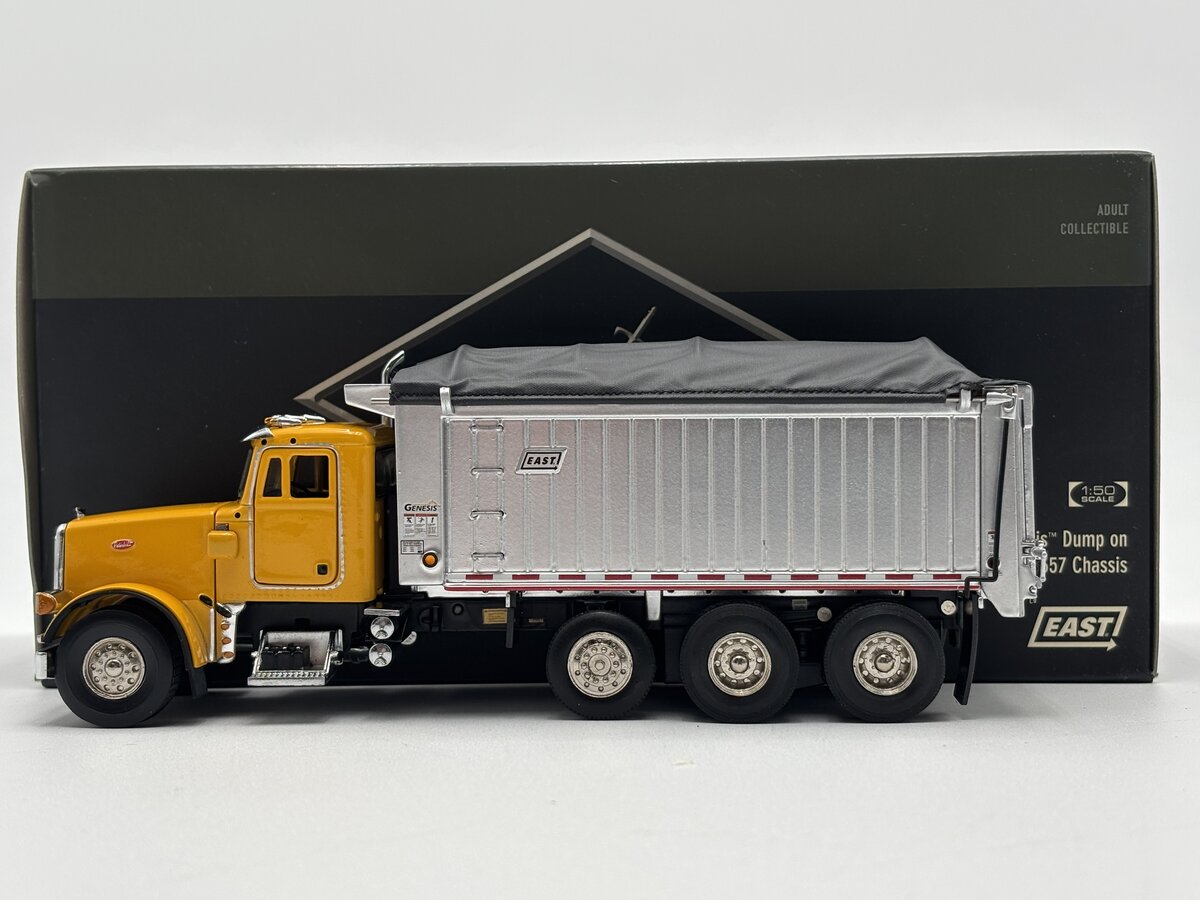 Sword Models SW2042-Y 1:50 Yellow Peterbilt 357 w/Rigid East Genesis Dump LN/Box