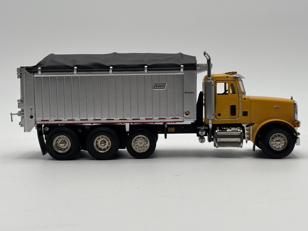 Sword Models SW2042-Y 1:50 Yellow Peterbilt 357 w/Rigid East Genesis Dump LN/Box