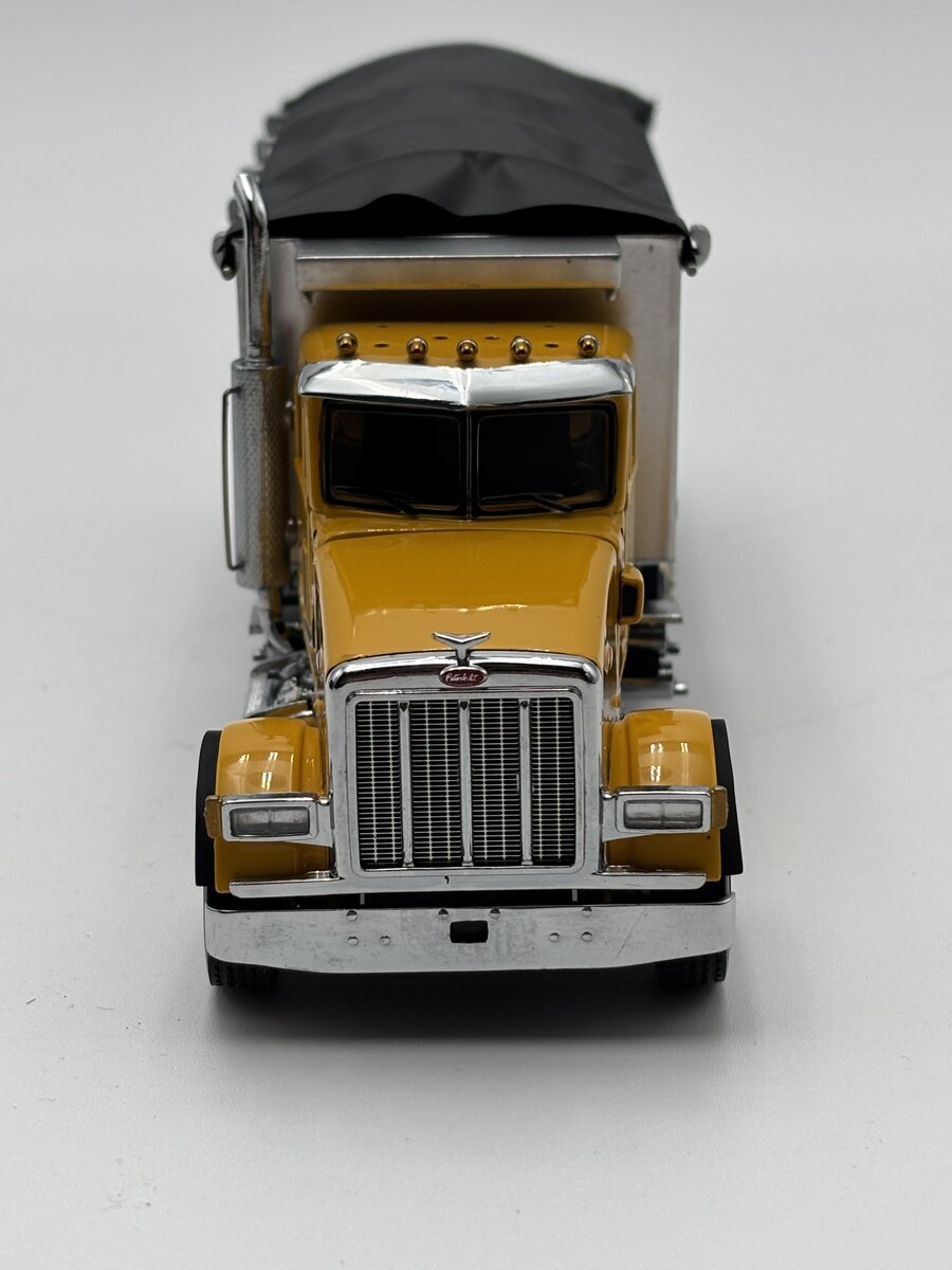 Sword Models SW2042-Y 1:50 Yellow Peterbilt 357 w/Rigid East Genesis Dump LN/Box