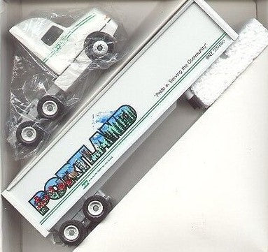 Winross 1:64 Diecast BN Portland International 8300 Tractor Trailer w/Stacks