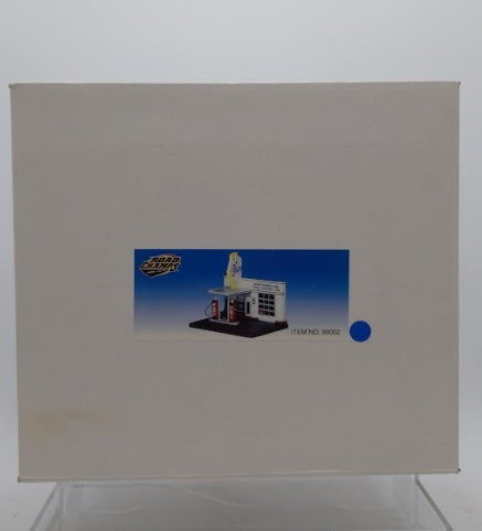 Road Champs 99002 1/43 Scale Texaco Service Station Jack's Assembled