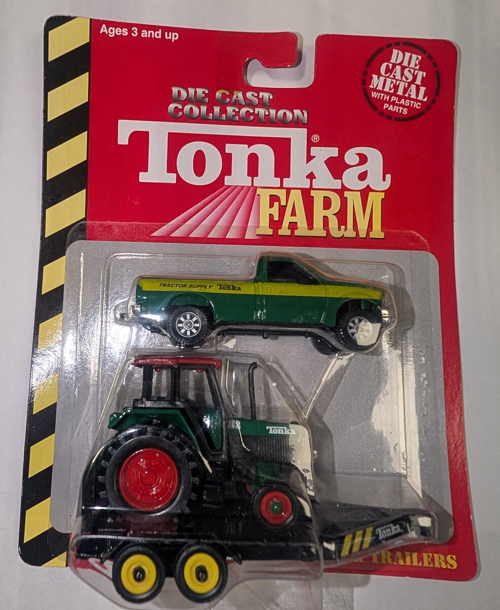 Hasbro 15143 1:64 Die Cast Green Tonka Farm Ford F Series w/Trailer & Tractor