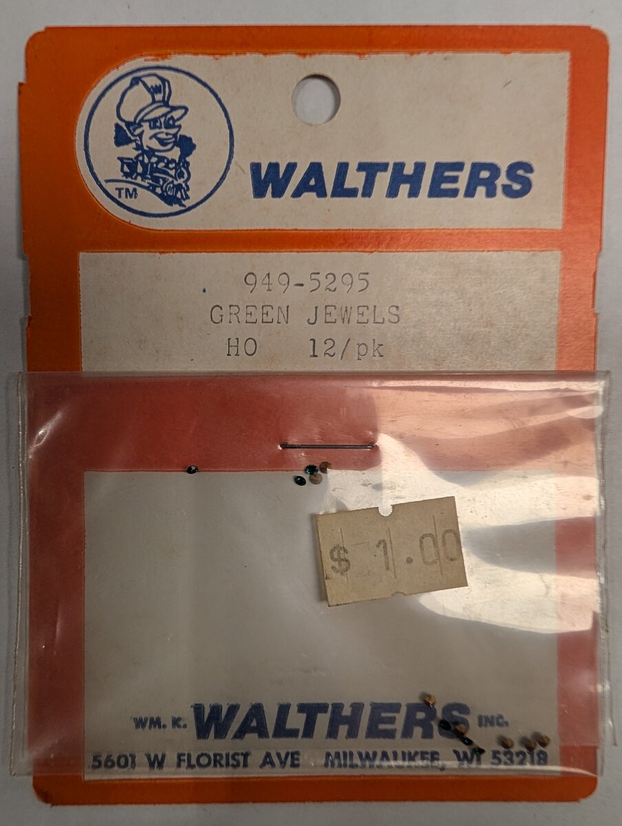 Walthers 949-5295 HO Scale Green Jewels (Pack of 12)