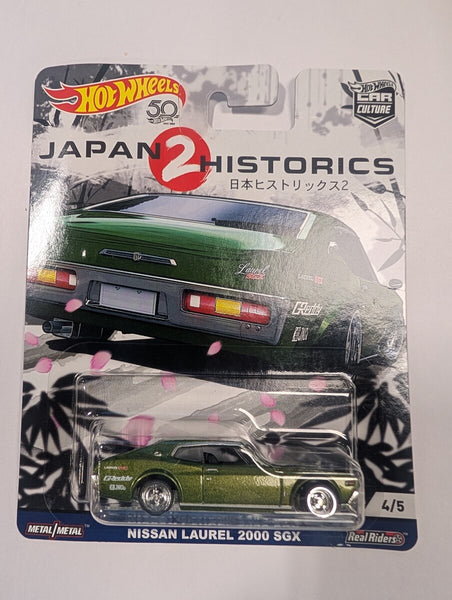 タムタム 1/18 Nissan Laurel 2000SGX Ignition Model 1:18 Nissan Laurel 2000SGX (C130) in White – Model