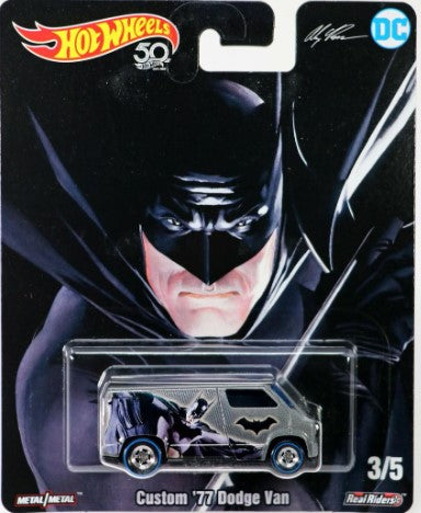 Hot Wheels FKY27 1:64 Diecast DC Batman Custom 1977 Dodge Van