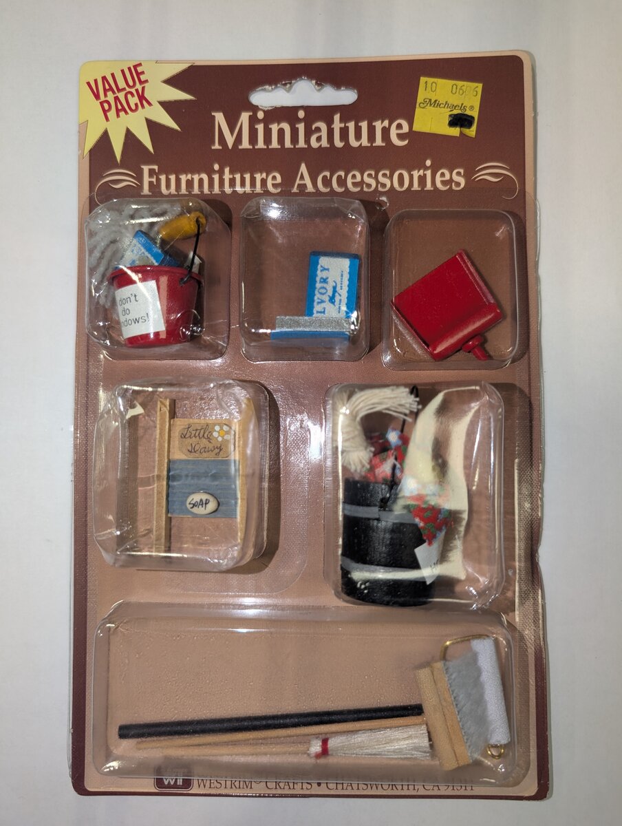 Westrim Crafts 8260M Miniature Furniture 