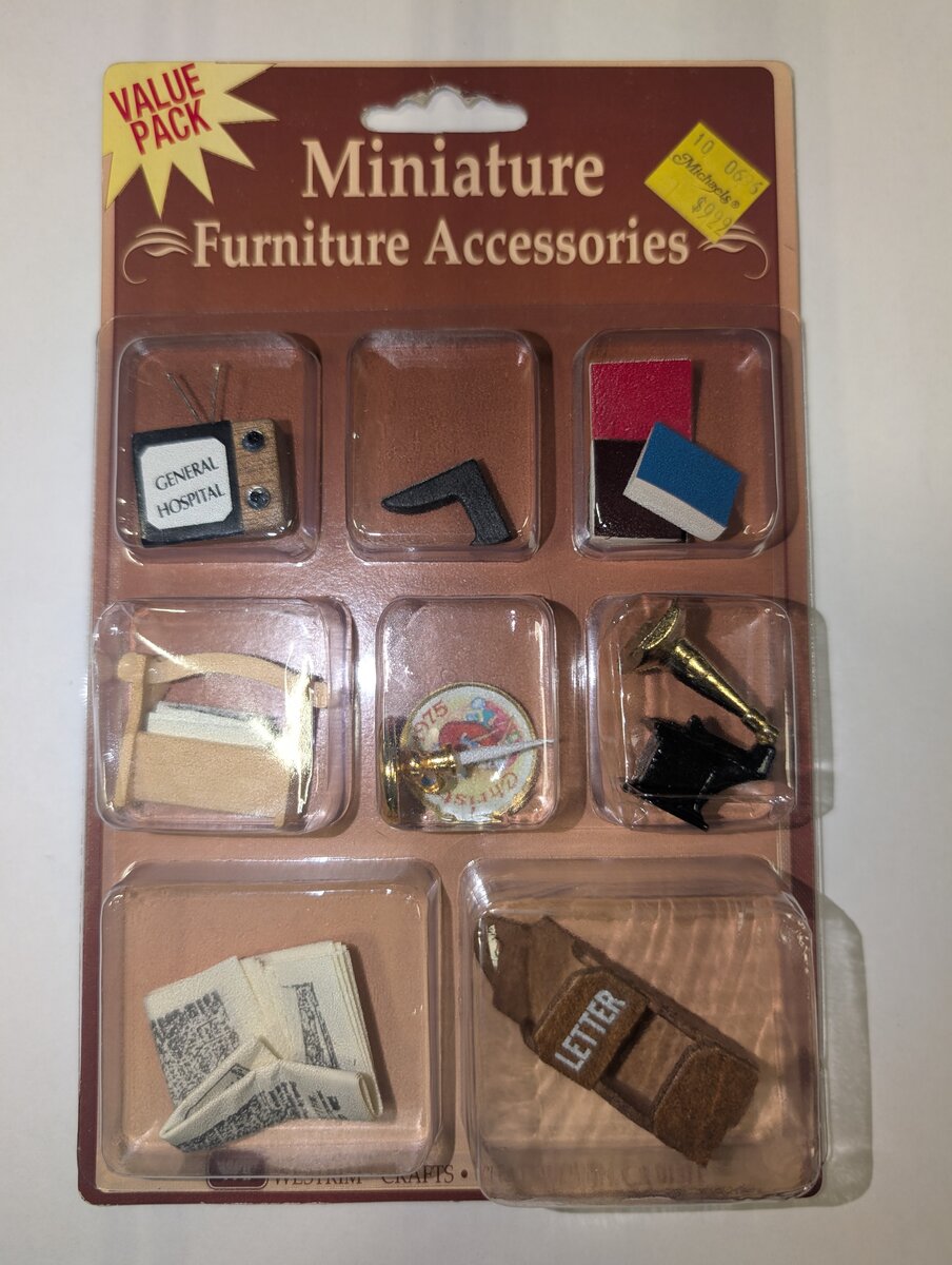 Westrim Crafts 8260M Miniature Furniture "Family Room Living" Accessories