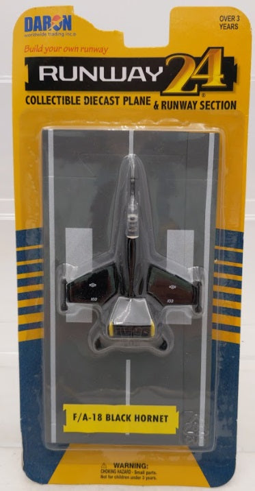 Daron Worldwide Trading 95776 Runway24 F/A-18 Black Hornet Plane&Runway Section
