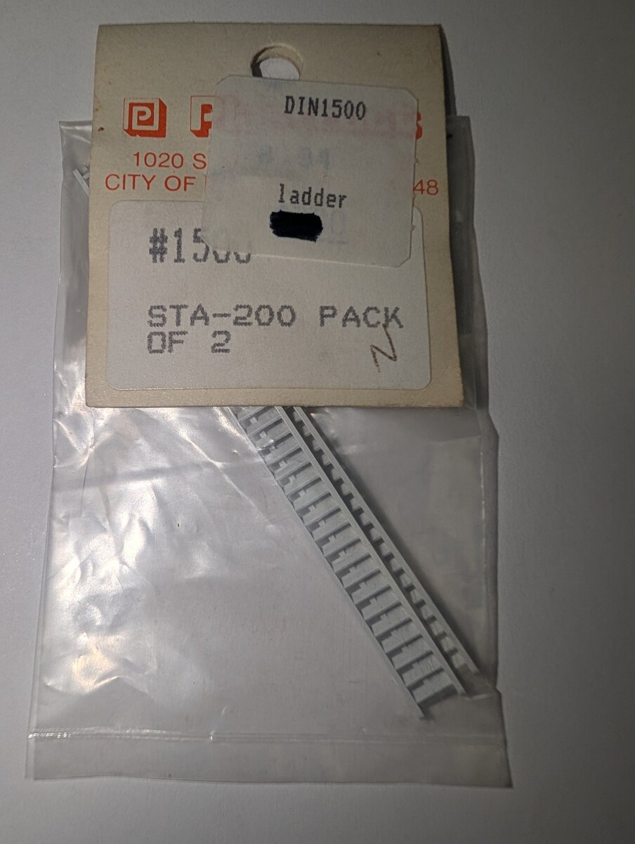 Plastruct 1500 N Scale Steel Ladders (Pack of 2)