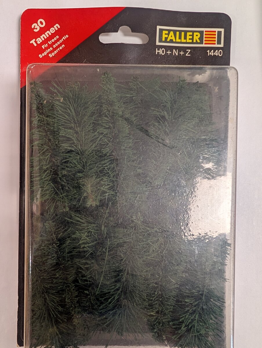Faller 1440 HO/N/Z Scales Fir Trees Assortment (Pack of 30)