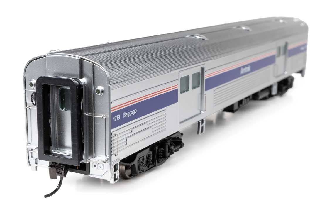 Walthers 920-13083 HO Amtrak Phase IV 73' Budd Baggage Car Ready to Run #1219