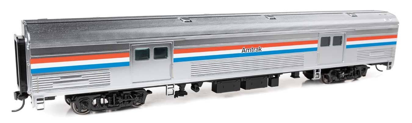 Walthers 920-13078 HO Amtrak Phase III 73' Budd Baggage Car RTR with Decal
