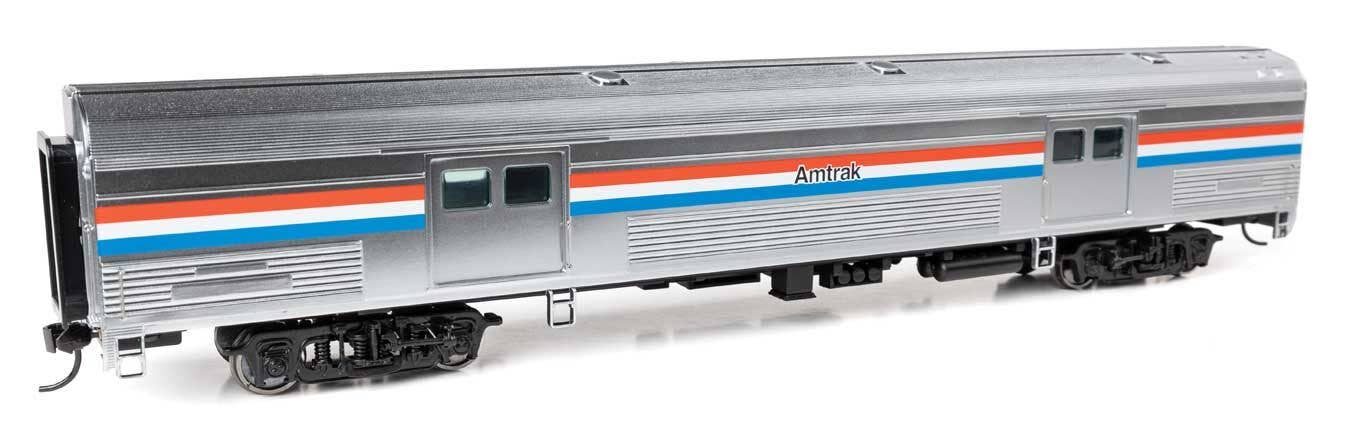 Walthers 920-13078 HO Amtrak Phase III 73' Budd Baggage Car RTR with Decal