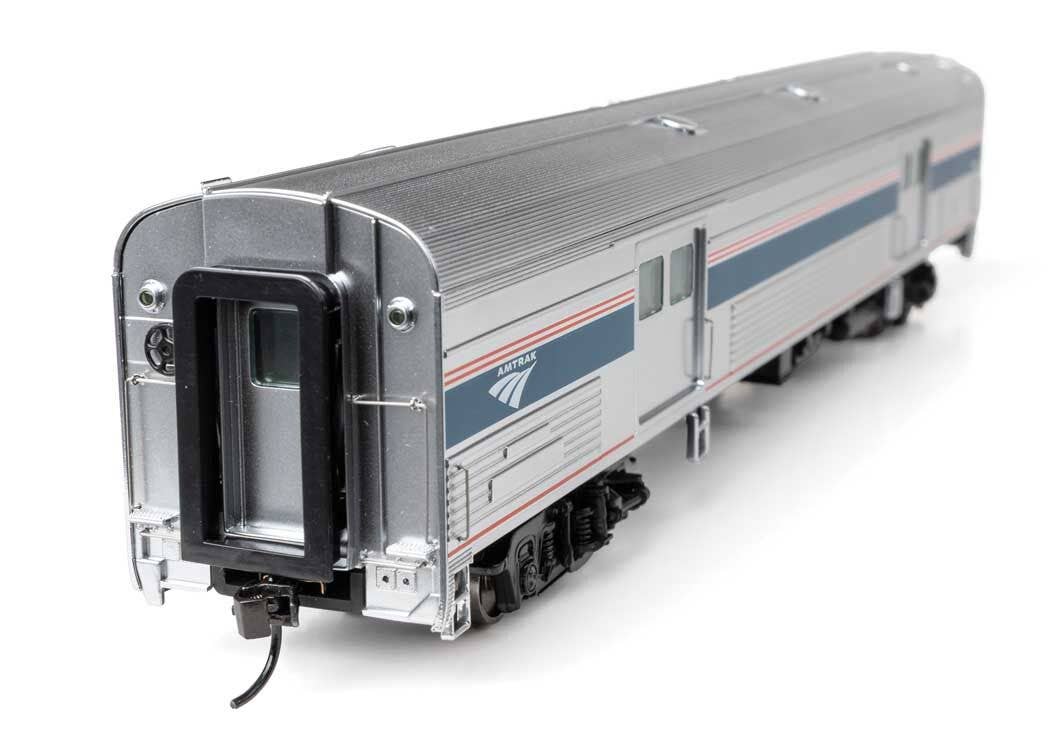 Walthers 920-13087 HO Amtrak Phase VI 73' Budd Baggage Car RTR with Decal