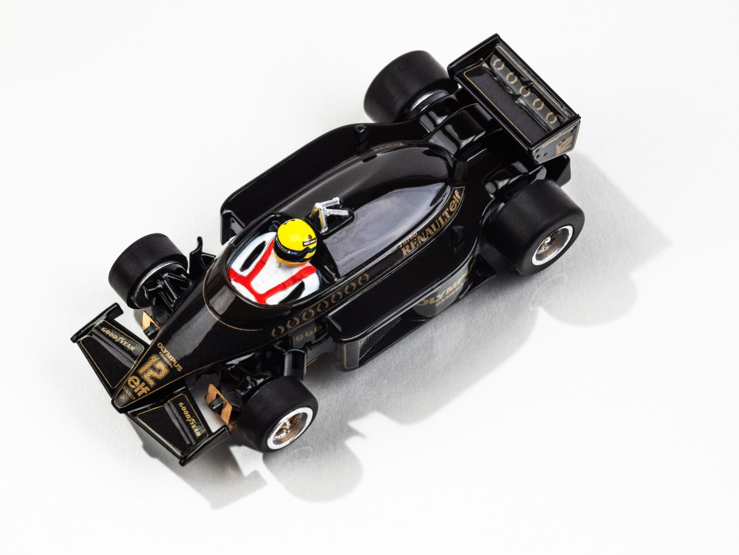 AFX 22113 HO Black/Gold Lotus 97T 1985 Slot Car