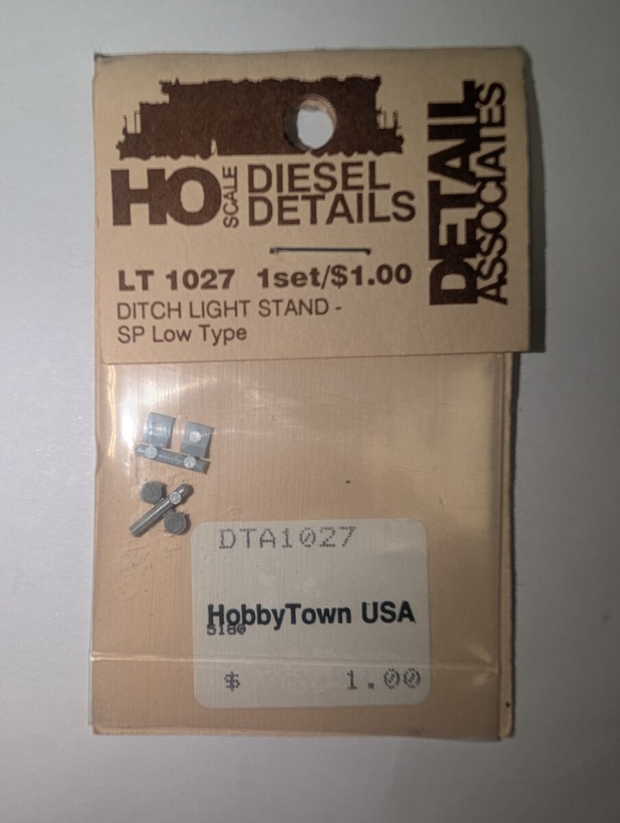 Detail Associates LT1027 HO Ditch Light Stand-SP Low Type