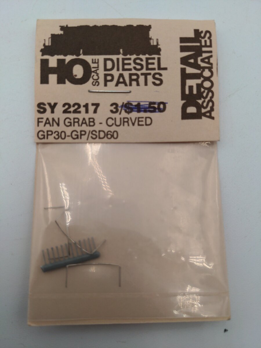 Detail Associates SY2217 HO Fan Grab Curved GP30-GP/SD60