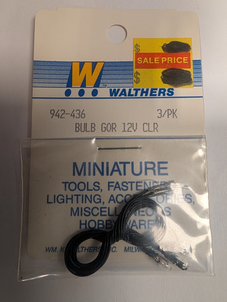 Walthers 942-436 Bulb GOR 12Volt Clear (Pack of 3)