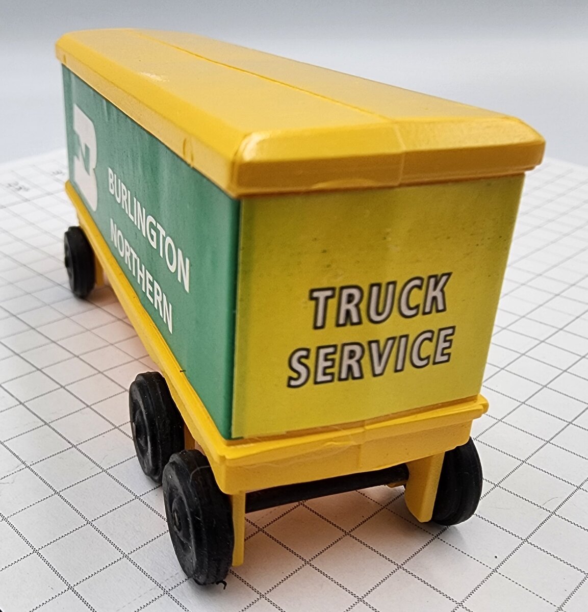 American Flyer PA14B063 S Scale Burlington Northern Piggyback Trailer