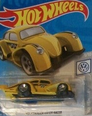 Hot Wheels FYD55-D7C3 1:64 Die Cast Yellow Volkswagen Kafer Racer